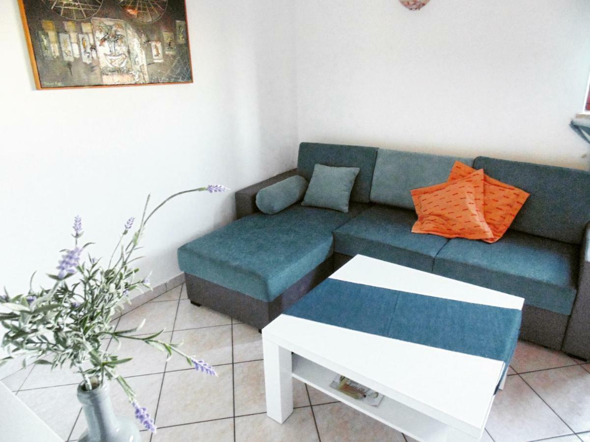 P&D Apartments Fazana Luaran gambar