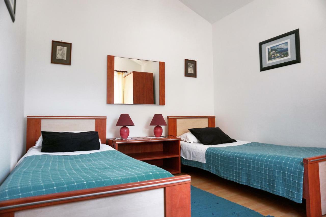 P&D Apartments Fazana Luaran gambar
